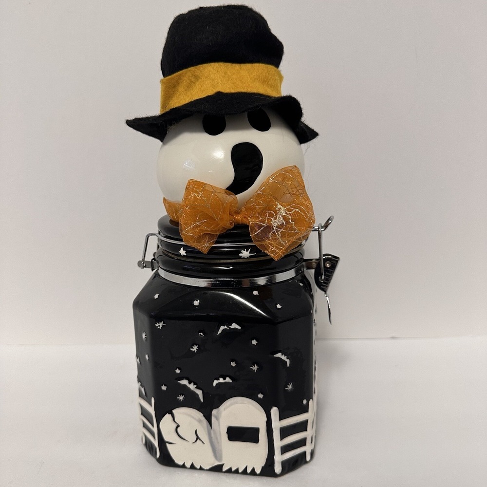 HALLOWEEN, Graveyard Ghost, Cookie Jar by Heritage Mint 2010